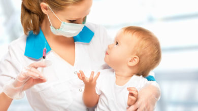 50 причин уберечь ребенка от прививок